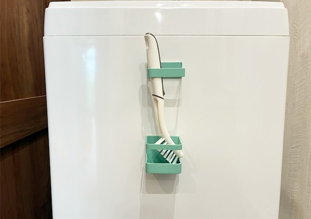 マグネット傘立ての活用写真（撮影：grapeライフハック編集部）