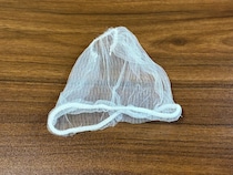 水切りネットをモップにかぶせて…　掃除で使ってみたら「予想以上に便利！」