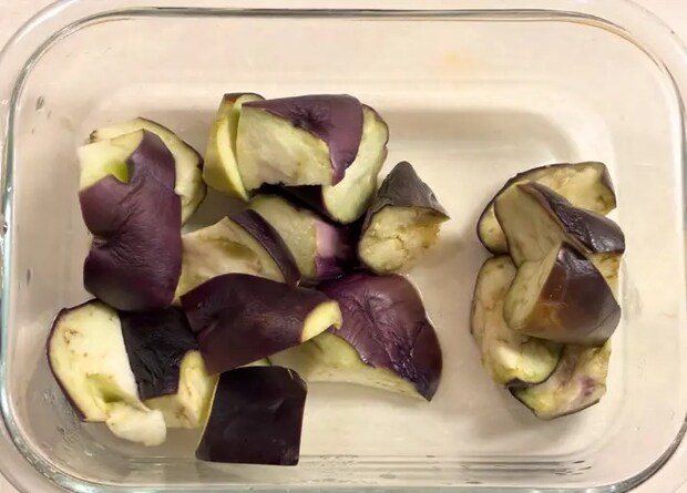 加熱したナスの画像（撮影：エニママ）