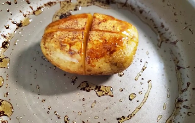 煮詰まって、照りが出たところ（撮影：エニママ）
