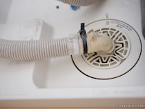 洗濯機の排水口汚れ、放置しないで！　東京ガスが教える「お手入れのコツ」