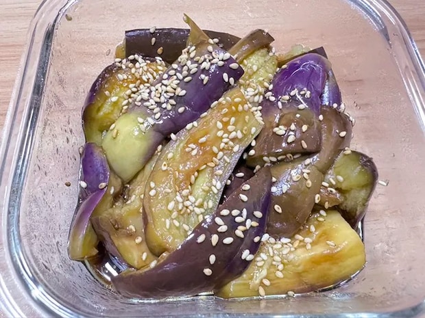 完成したナスナムル（撮影：grapeフード編集部）