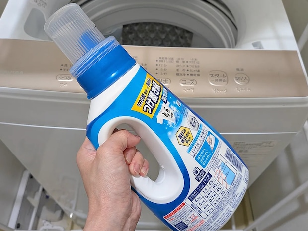 洗濯洗剤の詰め替え時、ボトルは洗うべき？　花王に聞いた答えが意外だった