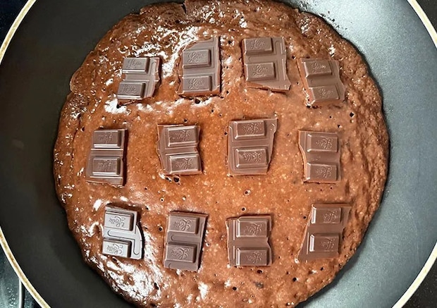 ビターチョコレートを乗せた画像（撮影:エニママ）