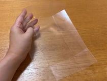 クリアファイルをカットして折るだけ！　ぴったりサイズの収納ボックスが0円で完成