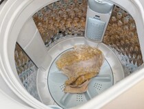 掃除に使った雑巾とTシャツ、一緒に洗っていい？　洗濯研究家の「気になる答え」は…