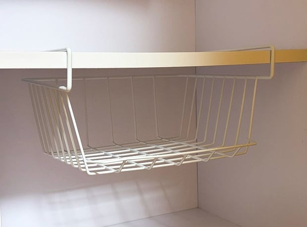 『PE棚用吊り下げワイヤーバスケット』の画像