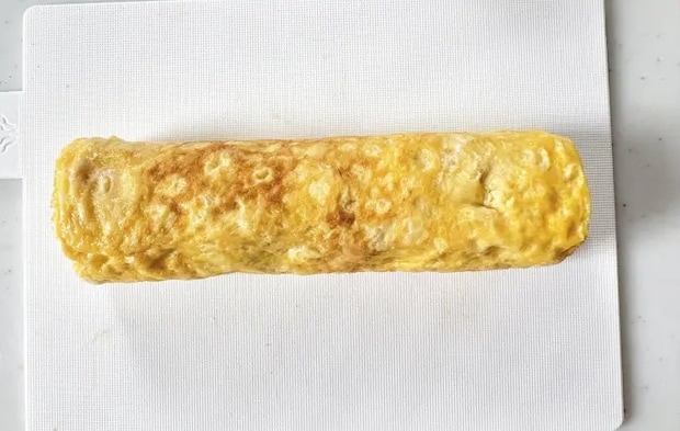 玉子を巻いた画像（撮影：エニママ）