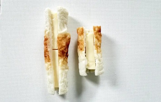 ベビーチーズを詰めた画像（撮影：エニママ）