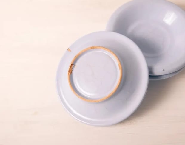 食器の裏