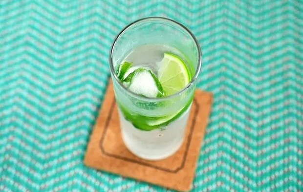 『ミント氷ノンアルモヒート風』の写真（撮影：小泉明代）