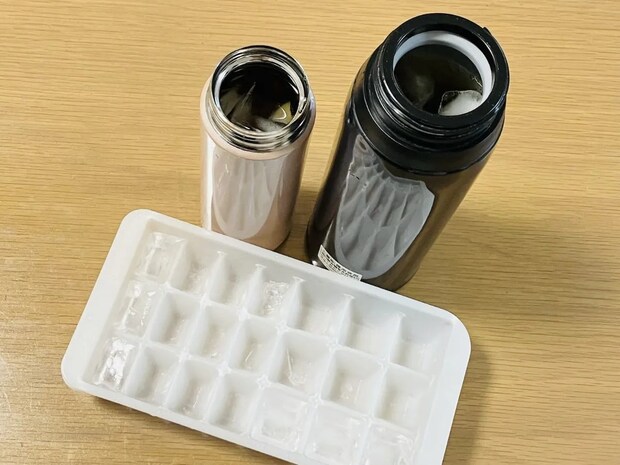 夏の水筒、飲み物を入れる前にやってみて！　簡単な一手間に「明日からすぐ試す」【水筒の裏技4選】