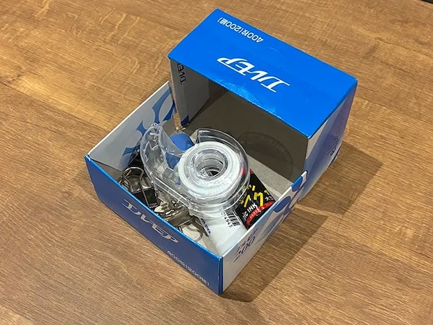 文房具を入れたティッシュの空き箱ケース（撮影：grapeライフハック編集部）