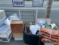 道端に捨てられた『オシャレな家具』勝手に持ち帰ってもいい？　弁護士の回答に驚き