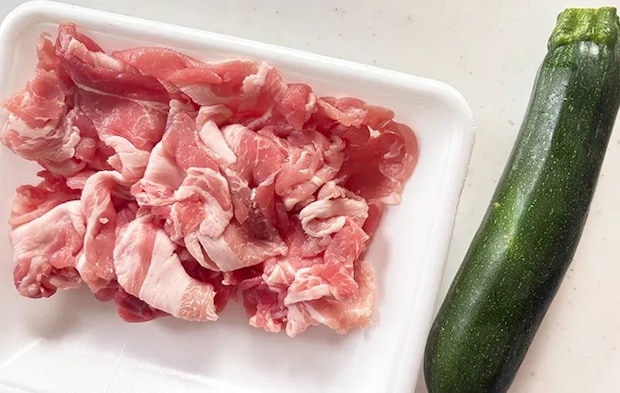 ズッキーニと豚こま肉の画像（撮影：エニママ）
