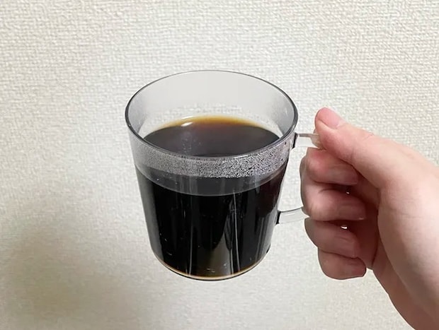 ドリップし終わったコーヒーの写真（撮影：grapeフード編集部）
