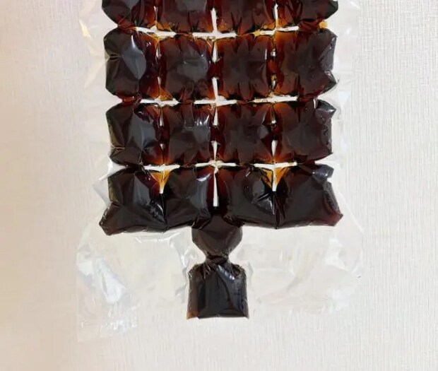 袋がふくらんでいる様子（撮影：grapeフード編集部）