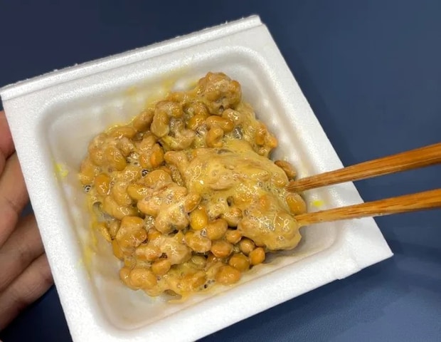 通常の納豆を用意したところの画像（撮影：キジカク）