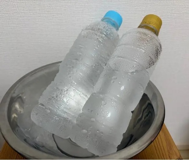 水滴がついたペットボトル（grapeライフハック編集部）