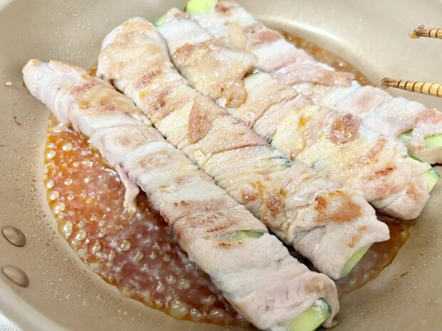 キュウリの食べ方に「これいいね！」　豚バラ肉をぐるぐる巻いて？