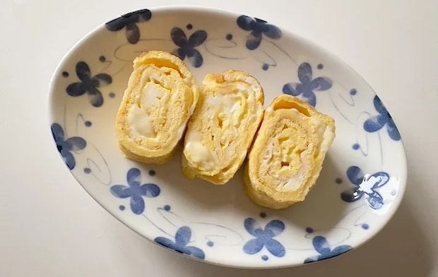 器に盛りつけた玉子焼きの画像（撮影：エニママ）