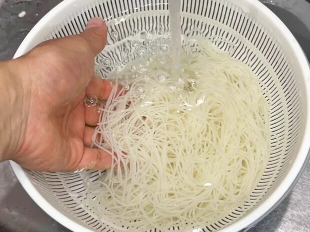 そうめんは『火を止めて放置』が正解？　食べ比べたら「違いがはっきり分かった」
