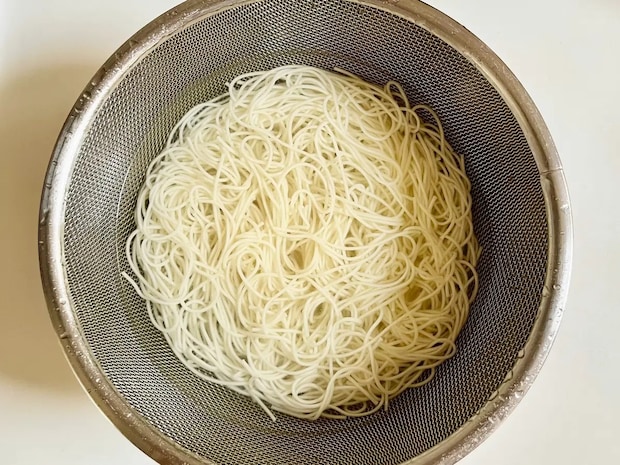 「また食べたい」と夫にヒット！　そうめんの意外なつゆに「めんつゆより好きかも」