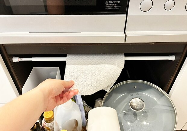 つっぱり棒の活用写真（撮影：grapeライフハック編集部）