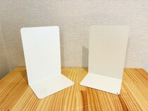『ブックエンド2枚』で調理の時短に！　U字に重ねる即席ゴミ箱、左右に広げると…？