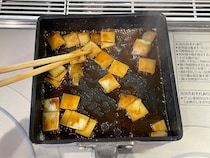 「こんなにおいしかったのか！」　ブロッコリーの茎をまな板に立ててカット？　玉子焼きに入れると…