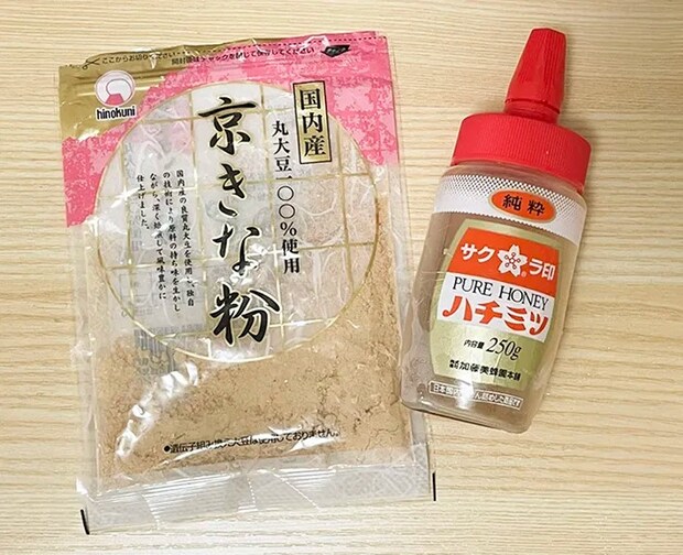 ハチミツときな粉の写真（撮影：grapeフード編集部）