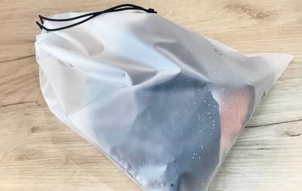 『無印良品 TPU巾着』の使用写真（撮影：キジカク）