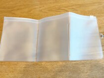 ダイソーで買った『仕分けポーチ』の活用法5選　「バッグの中で散らばらない」