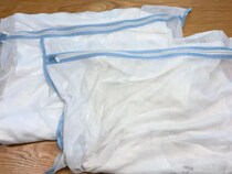 「重曹入りのお湯に浸けて30分」　Tシャツの変化に「試して正解だった」