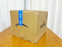 ダンボールを『10秒』で開ける方法　カッター要らずの時短ワザが驚くほど簡単