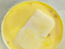 コーンスープに豆腐を混ぜて…　電子レンジ2分温めてできたのは？