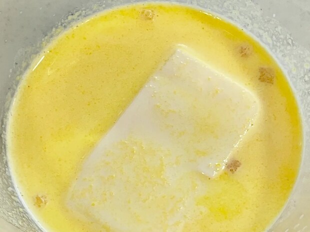 コーンスープに豆腐を混ぜて…　電子レンジ2分温めてできたのは？