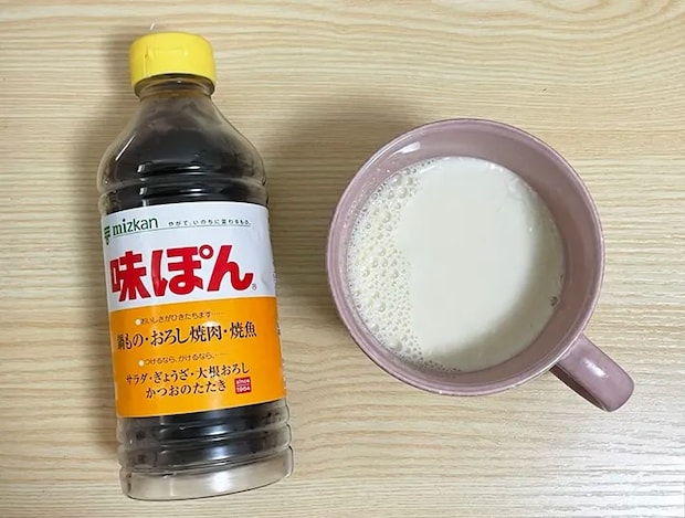 豆乳と『味ぽん』の写真（撮影：grapeフード編集部）