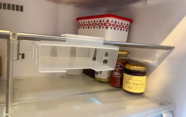 『棚下食品収納ボックス』の写真（撮影：ワード）