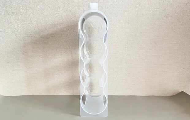 『DAISO 缶ストッカー』の写真（撮影：ワード）