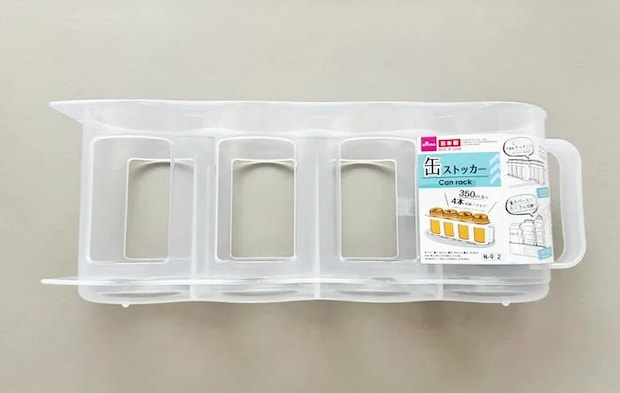 『DAISO 缶ストッカー』の写真（撮影：ワード）