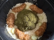 「え、そのまま？」夫が驚いた！丸ごと投入して炊飯するだけの『時短ご飯』