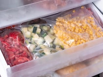 下処理した野菜、冷凍するの待った！　劣化につながる『NG行動』をプロが注意