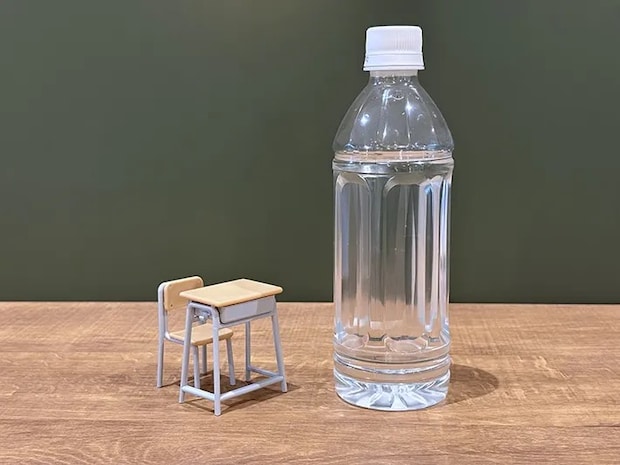ミニチュア スクールデスクセットの画像