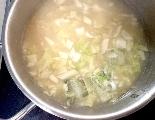 味噌汁に入れた画像（撮影：エニママ）