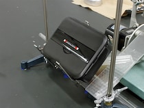 弁当の汁漏れ、原因は容器？　4種類の弁当箱を900回傾けてみたら…【検証】