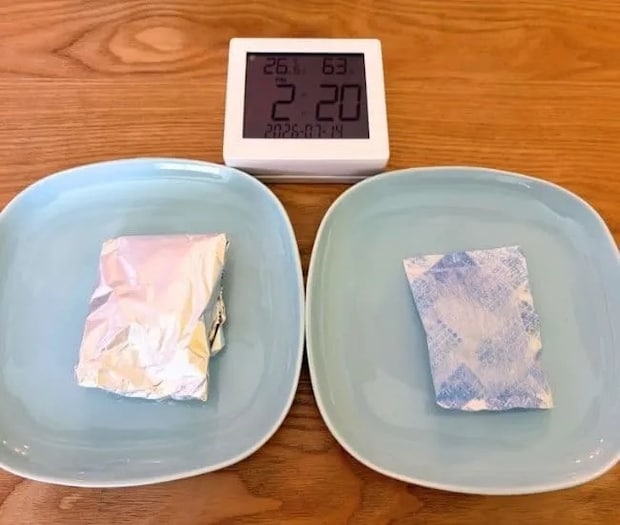 アルミホイルで巻いた保冷剤（撮影：grapeライフハック編集部）