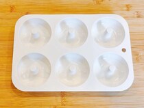 ダイソーのドーナツ型（220円）は夏に絶対買うべき！　面倒な「作り置き」が一気に6個できちゃう