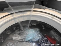 柔軟剤は毎回使う？使わない？　メーカーが教える洗濯の“意外な盲点”