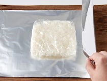 残ったご飯、ラップだけで冷凍してない？　米のプロおすすめの保存方法は